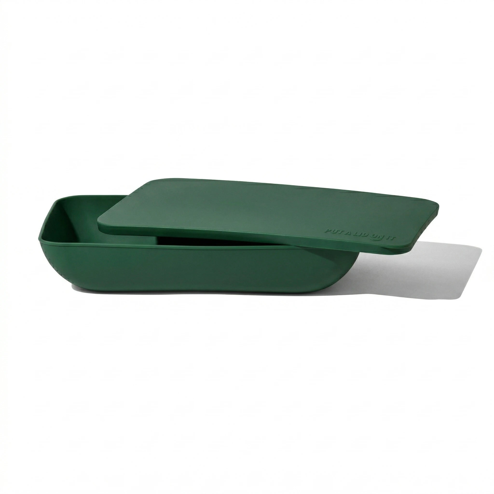 Serving platter with a lid