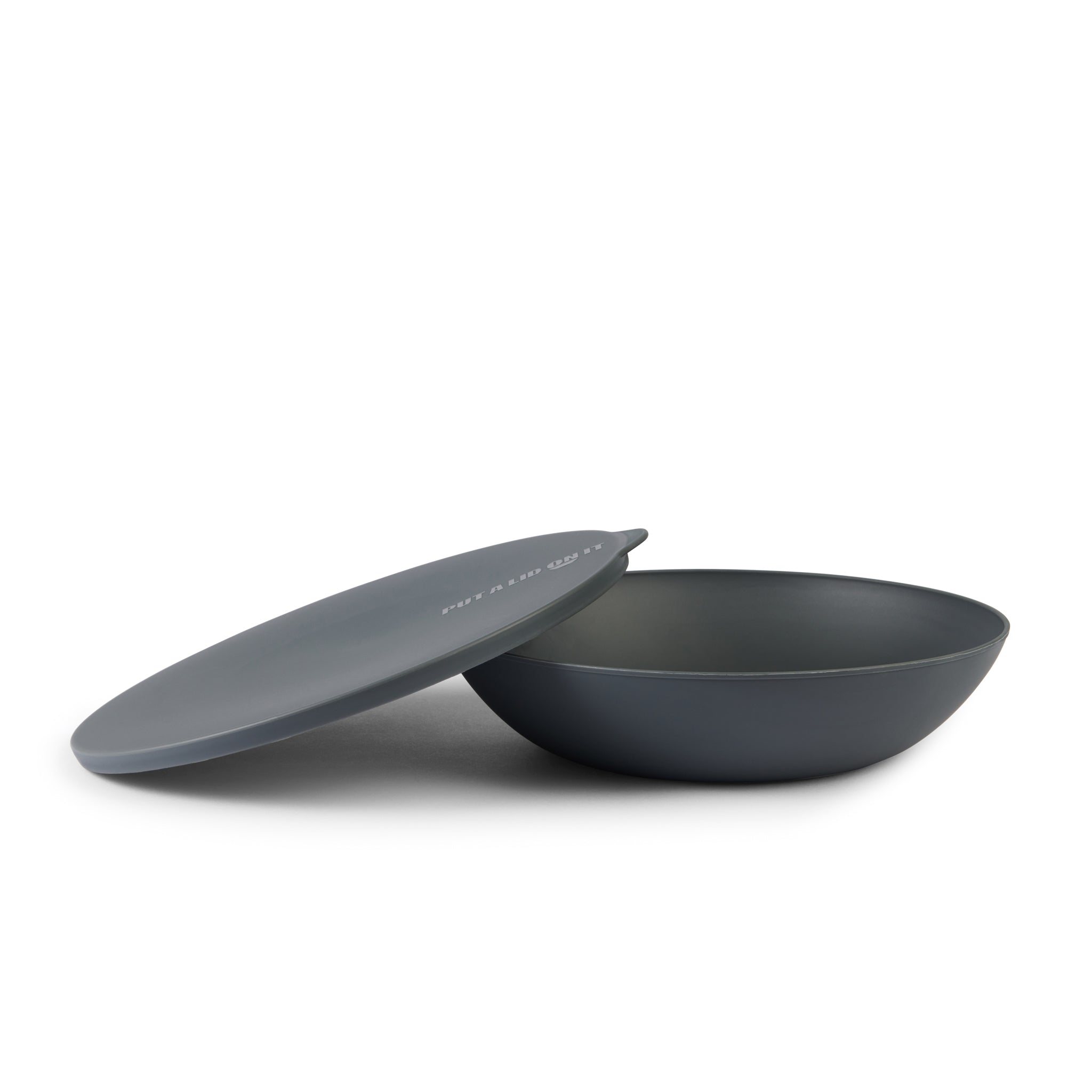 Serving bowl with a lid — the round (small) - PAL007-PEP - Put a lid on it