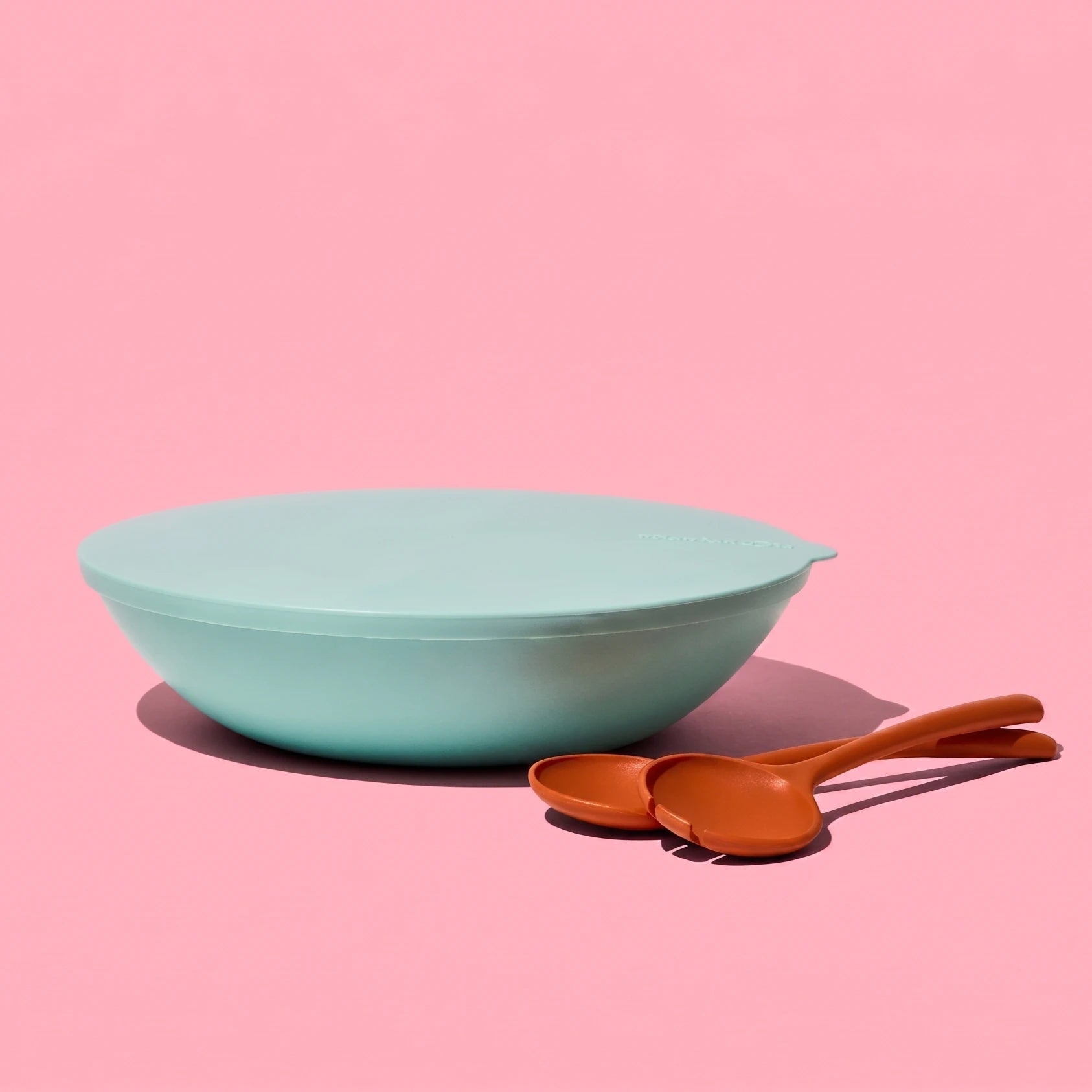 The Essentials: Large Bowl & Servers -  - Put a lid on it
